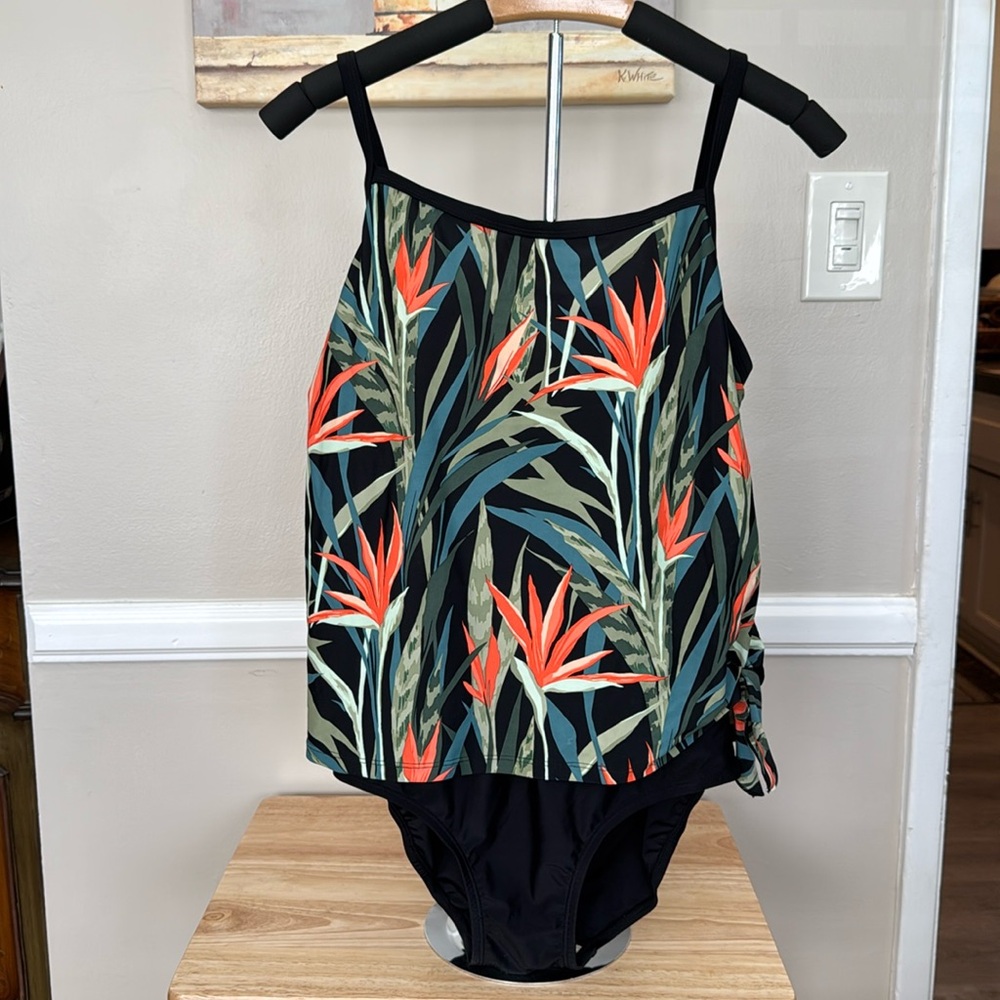 Ceeb one piece tropical tankini